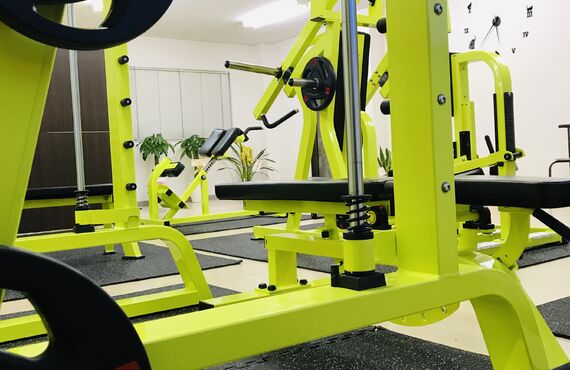 一宮/パーソナルジムならBANANA GYMへあなたを理想の体型へと導きます