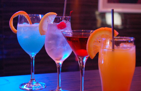 アルコールとダイエットの関係性/BANANA GYM一宮へお越し下さい